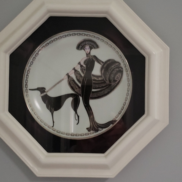 Meet your Posher, Michelle - Picture 2 of 2